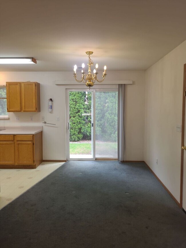 Building Photo - 1309-1311 Shaker Pl