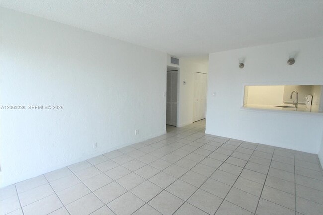 Building Photo - 801 NW 47th Ave