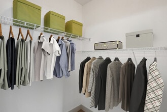 Building Photo - Millennium