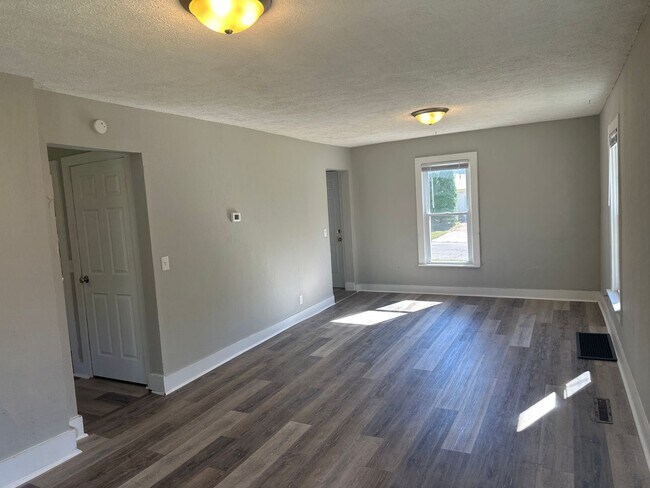 Foto del edificio - 761 Brooks St