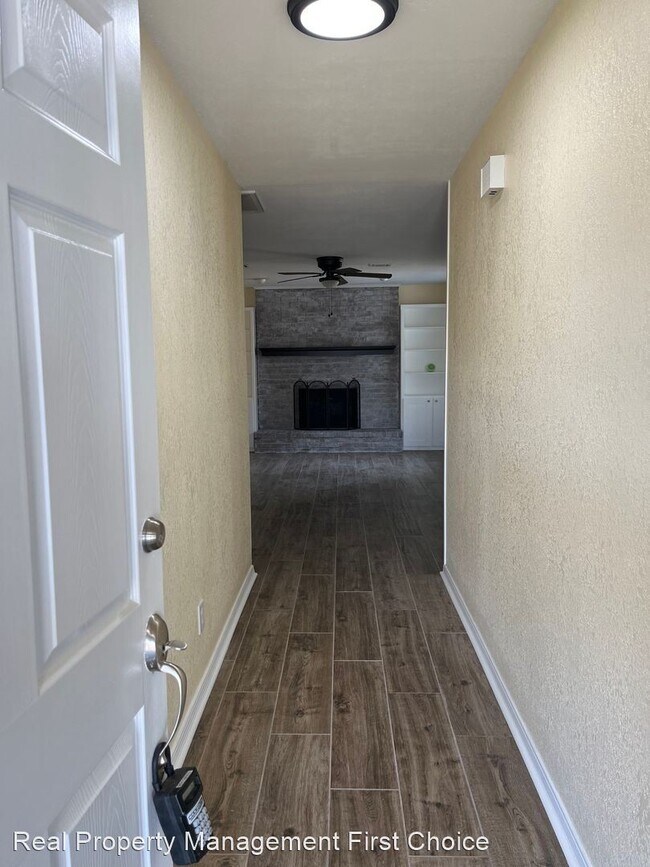 Foto del edificio - 3 br, 2 bath House - 3200 S 56th St