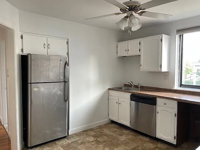 Building Photo - 8 Ashland St