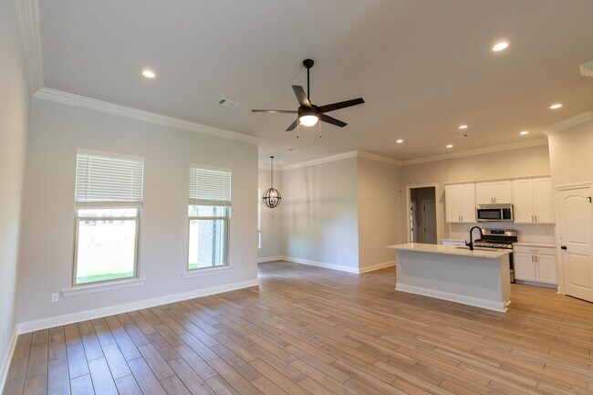 Foto del edificio - Beautiful New Modern Home in Cane's Landing!