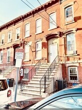 Building Photo - 178A Union St