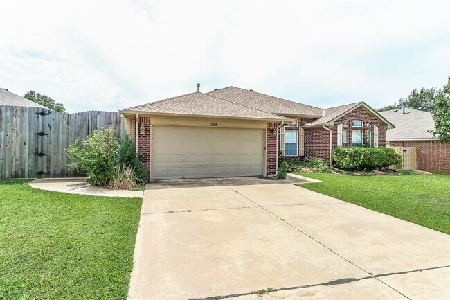 Foto del edificio - 504 NW 174th St