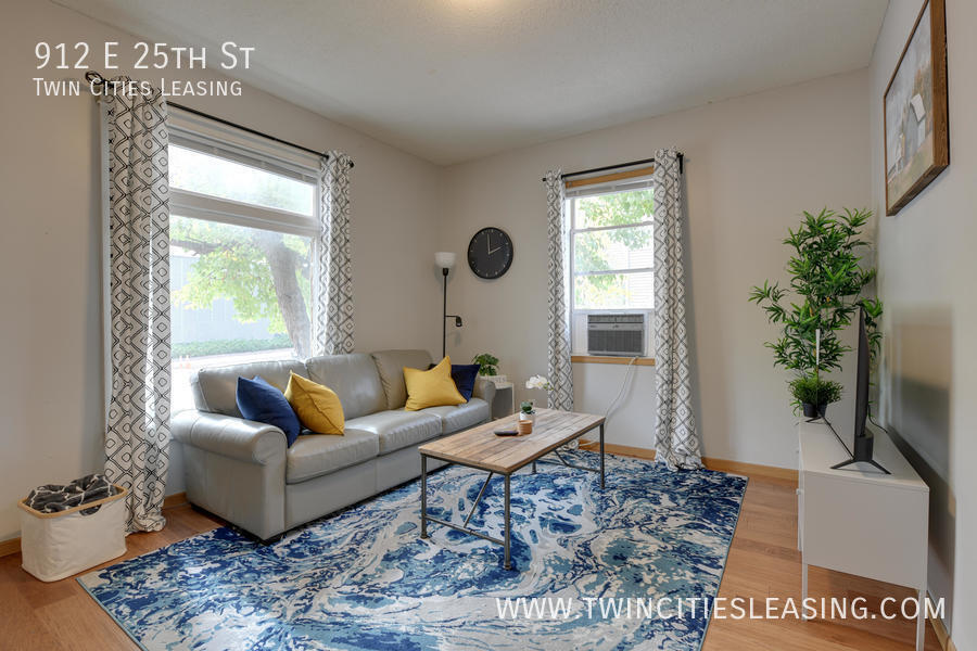 Foto principal - 912 E 25th St