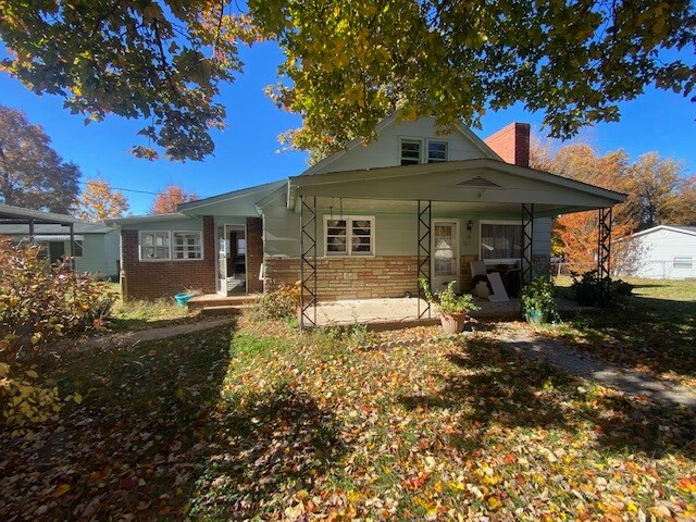 Primary Photo - 3617 Barclay St