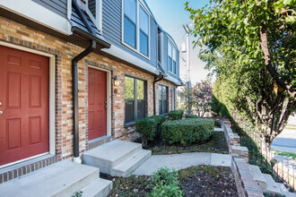 Building Photo - 4000 Oak St