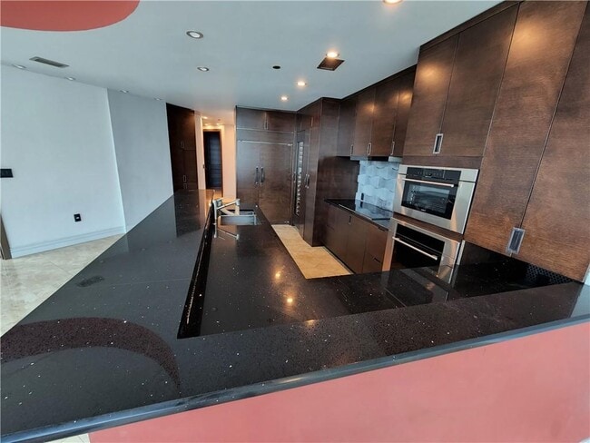 Foto del edificio - 400 W Peachtree St NW