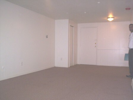 Building Photo - 53 Miller St