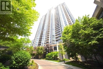 Building Photo - 10 Northtown Way