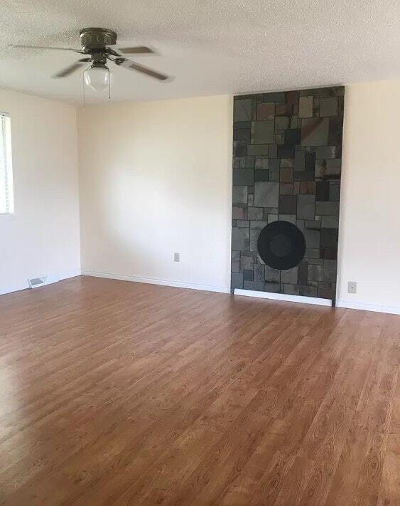 Photo - 748 Bunyan Ct House