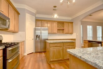 Building Photo - 1314 Birdsall St
