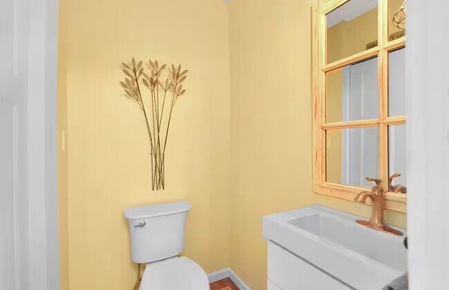 Foto del edificio - 8043 S Portage Rd