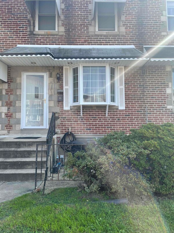 6643 Gillespie St, Philadelphia, PA 19135 Townhome Rentals in