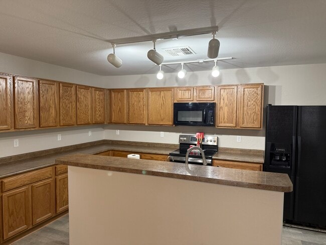 Photo - 942 S Deerfield Ln House