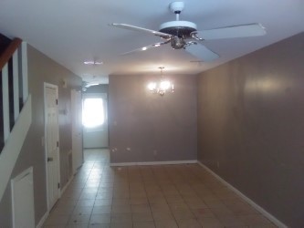 Foto principal - 914 W Crawford St