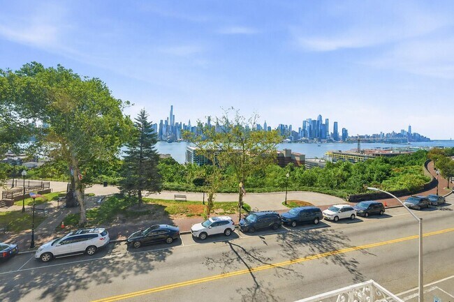 Foto del edificio - 5311 JFK Blvd E