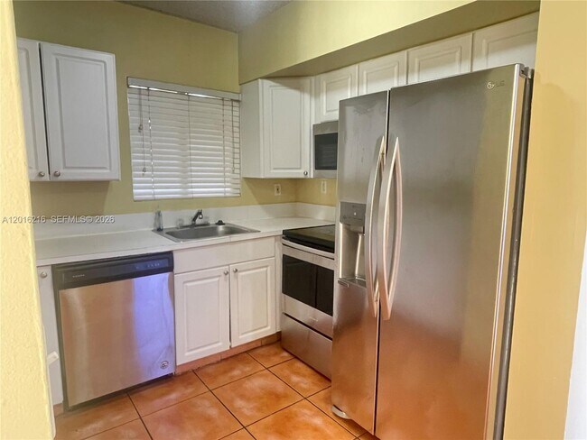 Foto del edificio - 6255 SW Kendale Lakes Cir
