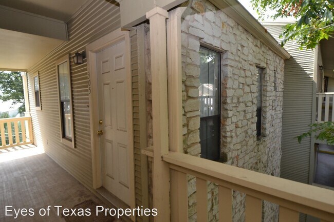 Building Photo - 1 br, 1 bath House - 4401 Speedway #305