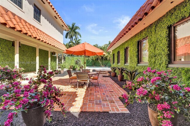 Foto del edificio - 2035 NE 31st Ave