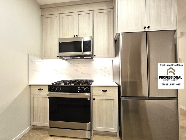 Building Photo - 238 Orchards Blvd SW