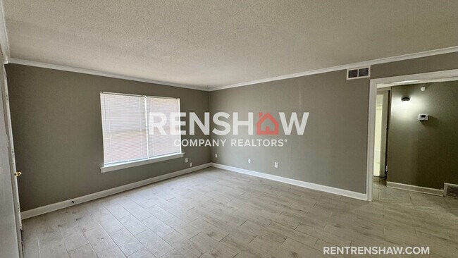 Foto del edificio - 3216 S Mendenhall Rd