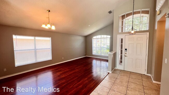 Building Photo - 4 br, 2.5 bath House - 2235 Mallory Cir