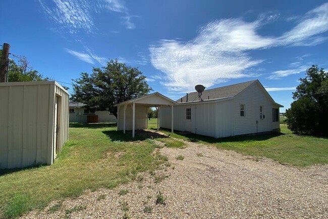 Foto del edificio - 4511 Scotty Dr