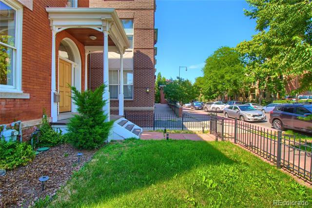 Building Photo - 1719 S Pearl St