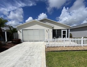 Building Photo - 1672 Duran Dr