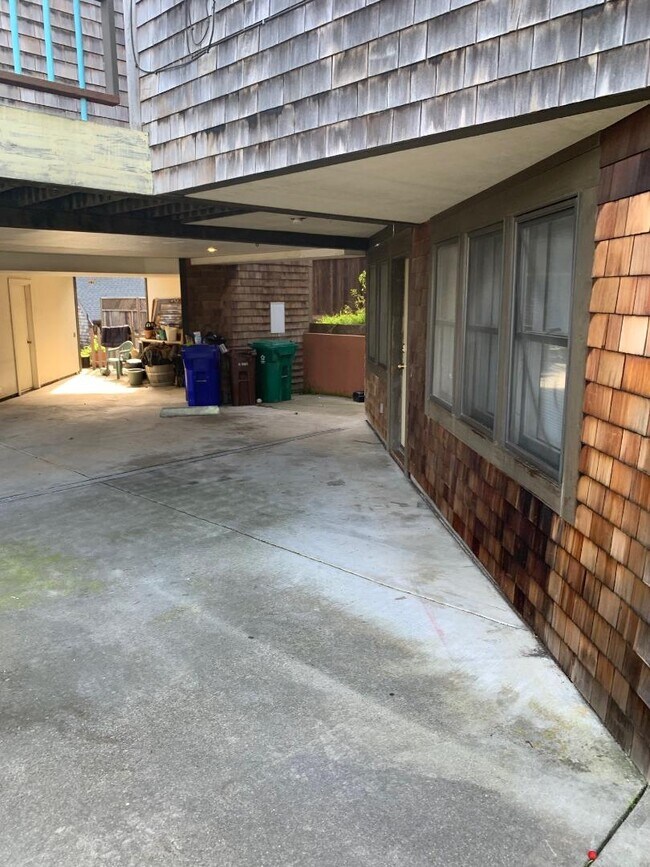Building Photo - 145 Eddy St