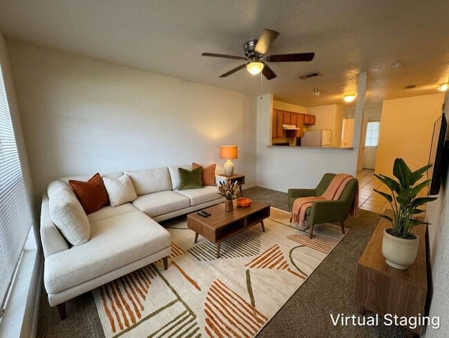 Building Photo - 4505 Deek Dr