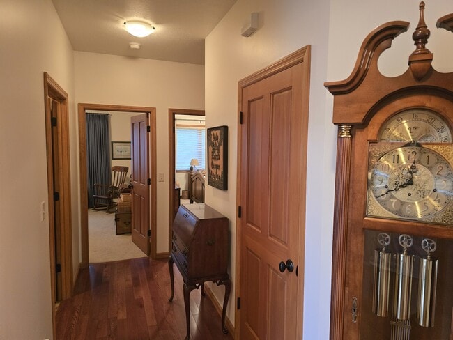 Foto del edificio - 3300 Graf St