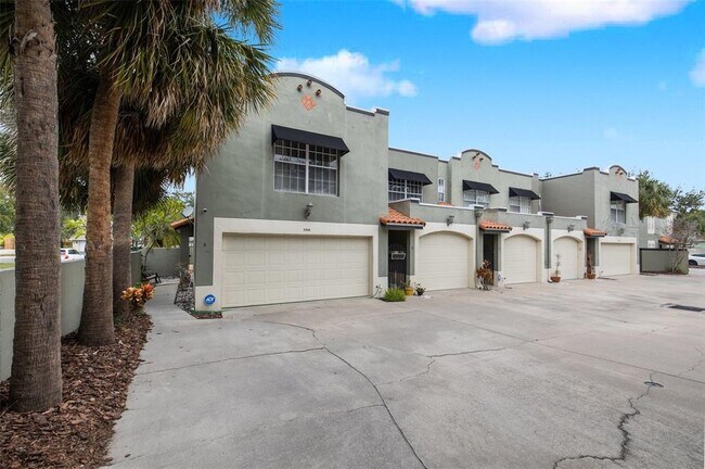 Building Photo - 2918 W Gandy Blvd