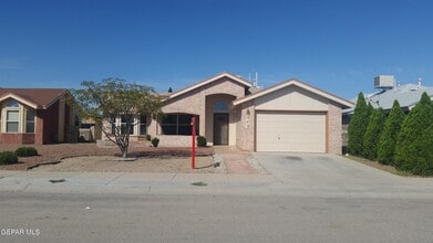 Building Photo - 505 Von Bargen Dr