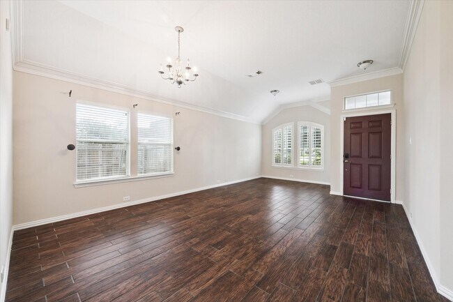 Foto del edificio - 7709 Lakeside Manor Ln