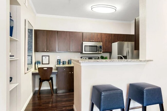 Foto del edificio - 7575 Gosling Rd