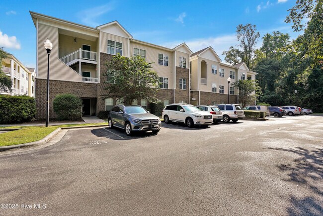 Building Photo - 4519 Sagedale Dr