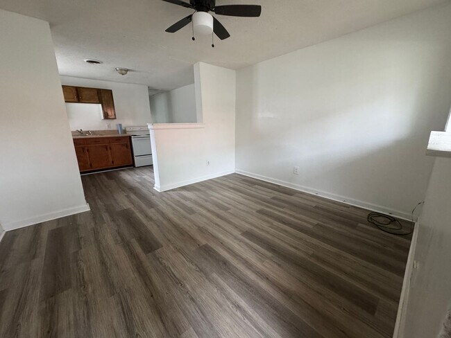 Foto del edificio - 2 Bedroom one bath