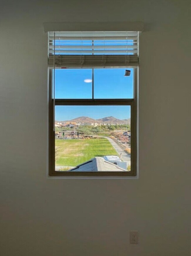 Building Photo - BRAND NEW HOME IN UNION PARK IN PHOENIX
