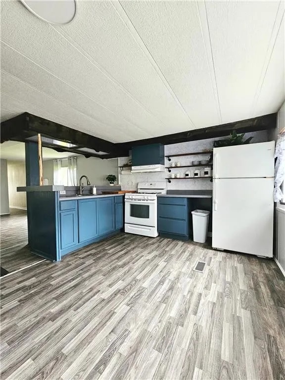 Building Photo - 5610 N 3rd Ave