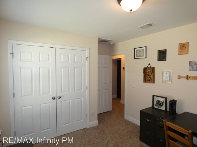 3 Br 2 Bath House 5061 Carley Ct For Rent In Milton Fl Building Photo 3 Br 2 Bath House 5061 Carley Ct