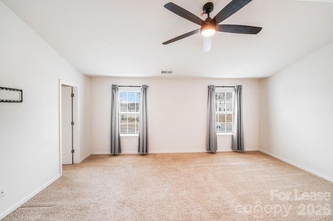 Foto del edificio - 7411 Foxgate Cir