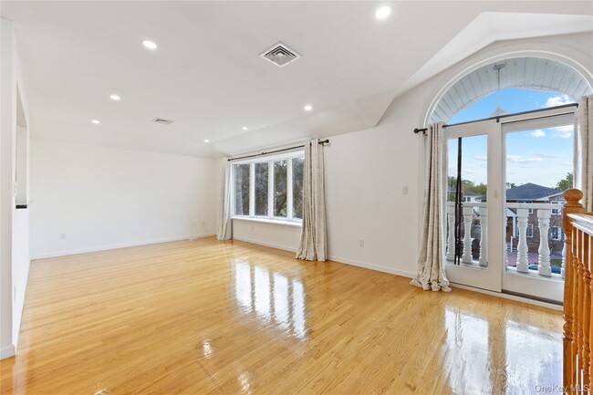 Building Photo - 69-45 229th St
