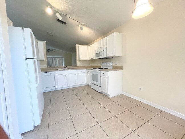 Foto del edificio - Lovely 3/2 Home in Kissimmee at Lakeside