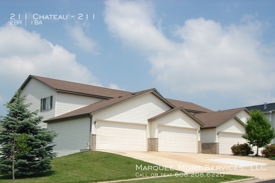 211 Chateau Dr Unit 211, Cottage Grove, WI 53527 Apartment for Rent