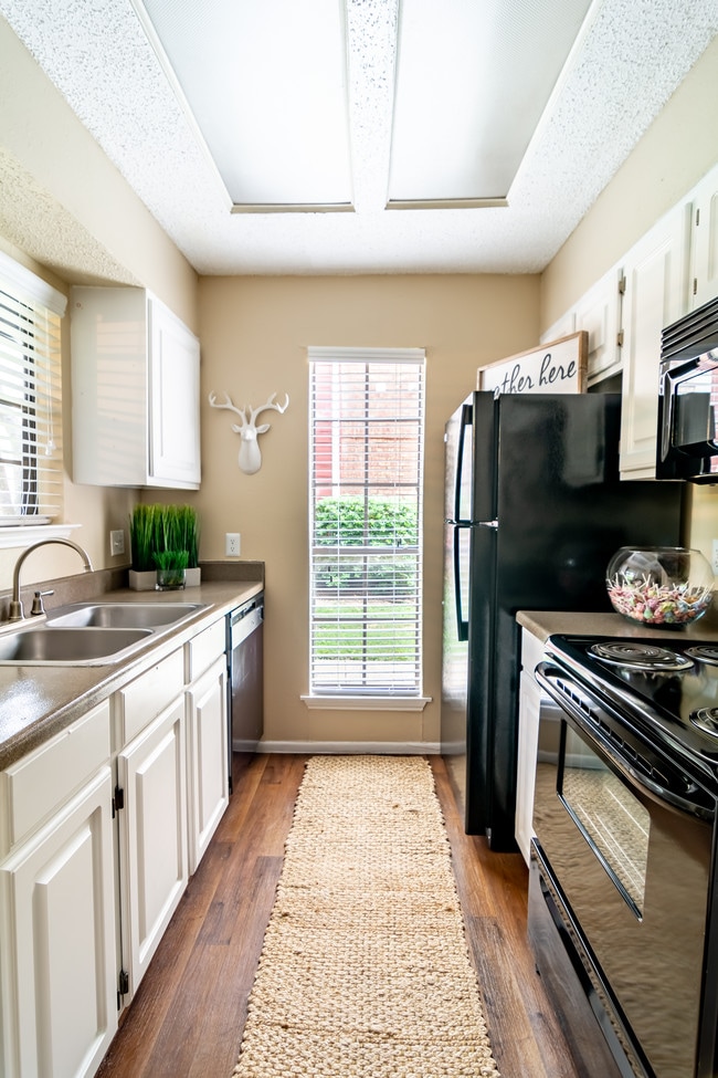 Alamo Park Apartments San Antonio, TX