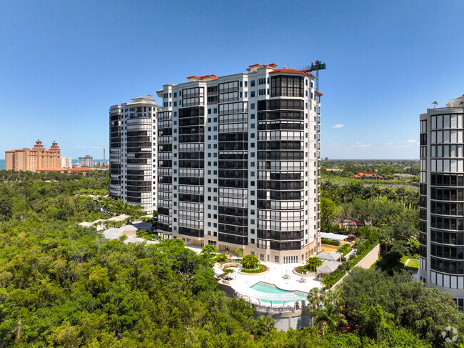 8960 Bay Colony Dr Naples, FL 34108-0760 - Toscana at Bay Colony