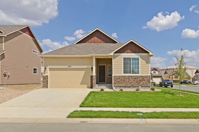 3 Bedroom 2 Bath Ranch-Style Home - 3 Bedroom 2 Bath Ranch-Style Home